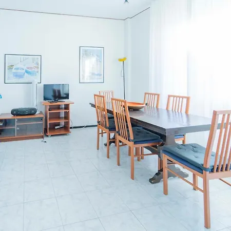 Apartment 112 - Casa Cavi Di Lavagna, 150metri Dal Mare *
