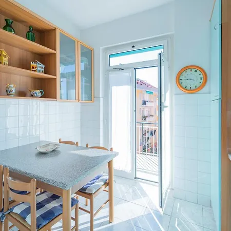 Apartment 112 - Casa Cavi Di Lavagna, 150metri Dal Mare *